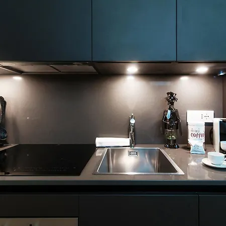 Palazzo Diaz - By Myhomeincomo *