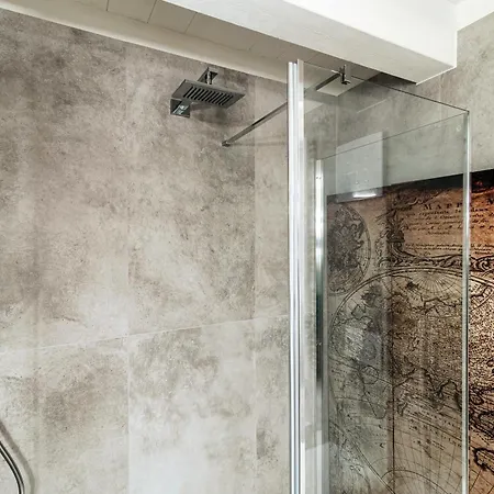 Appartamento Palazzo Diaz - By Myhomeincomo Côme