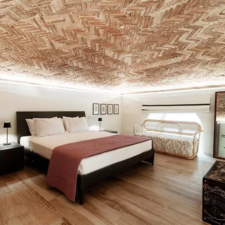 Palazzo Diaz - By Myhomeincomo アパート *