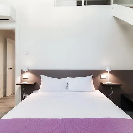 Palazzo Diaz - By Myhomeincomo * Комо