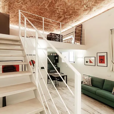 Palazzo Diaz - By Myhomeincomo Апартаменты