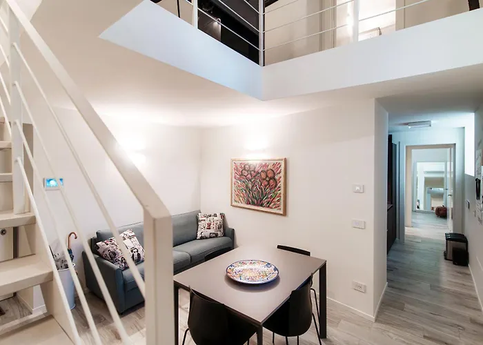 Palazzo Diaz - By Myhomeincomo Apartmán