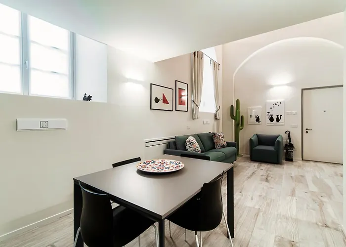 Palazzo Diaz - By Myhomeincomo Apartamento *